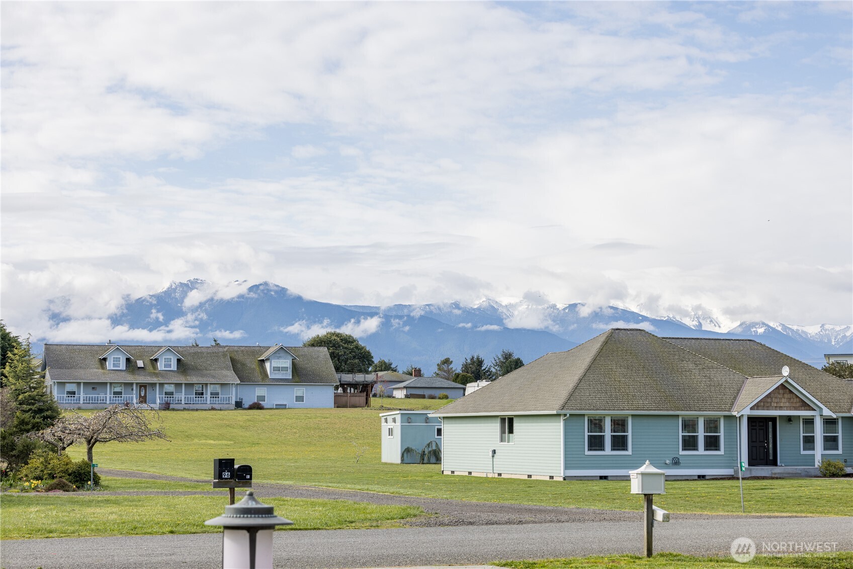 101 Buckhorn Road , Sequim, WA 98382