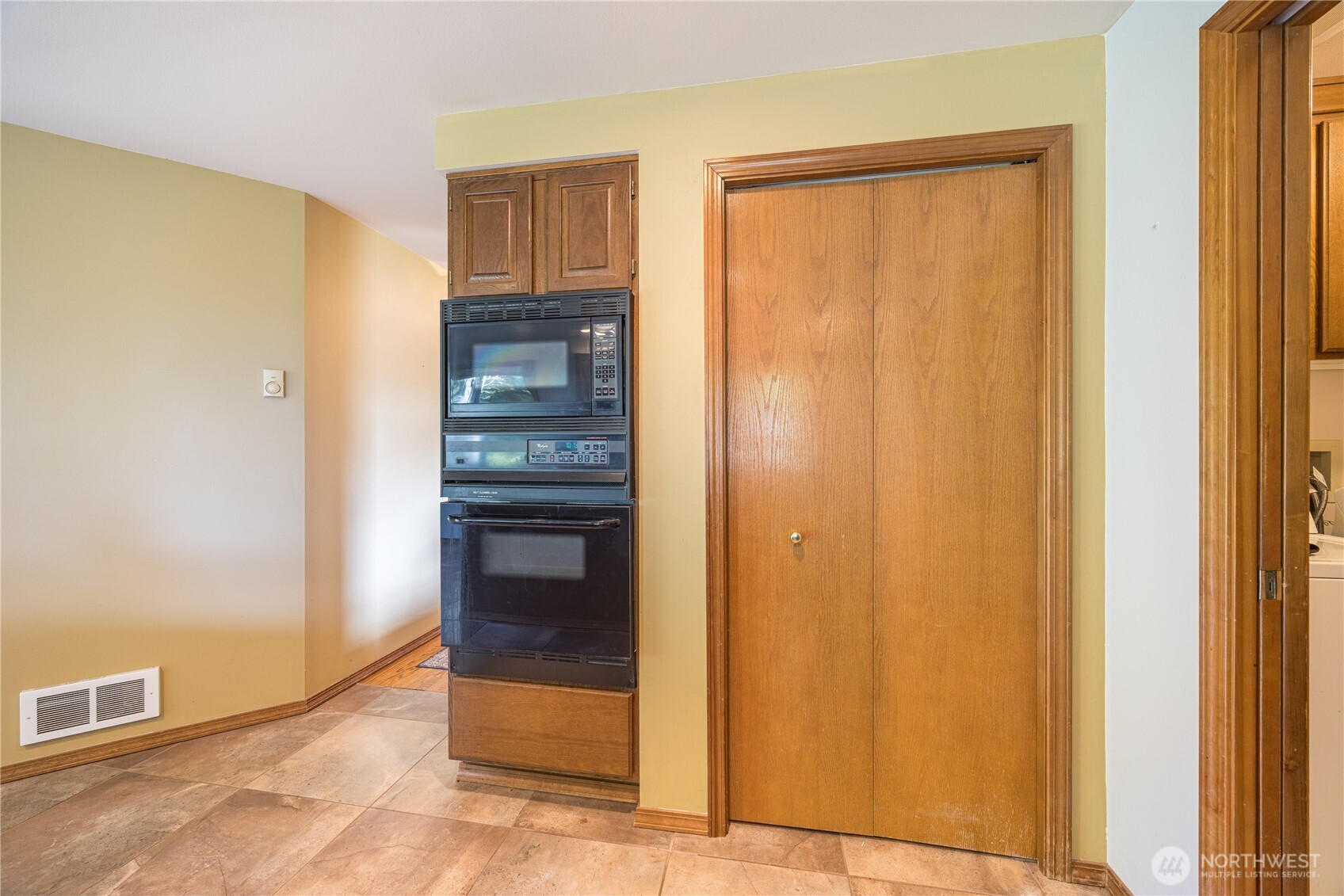 101 Buckhorn Road , Sequim, WA 98382