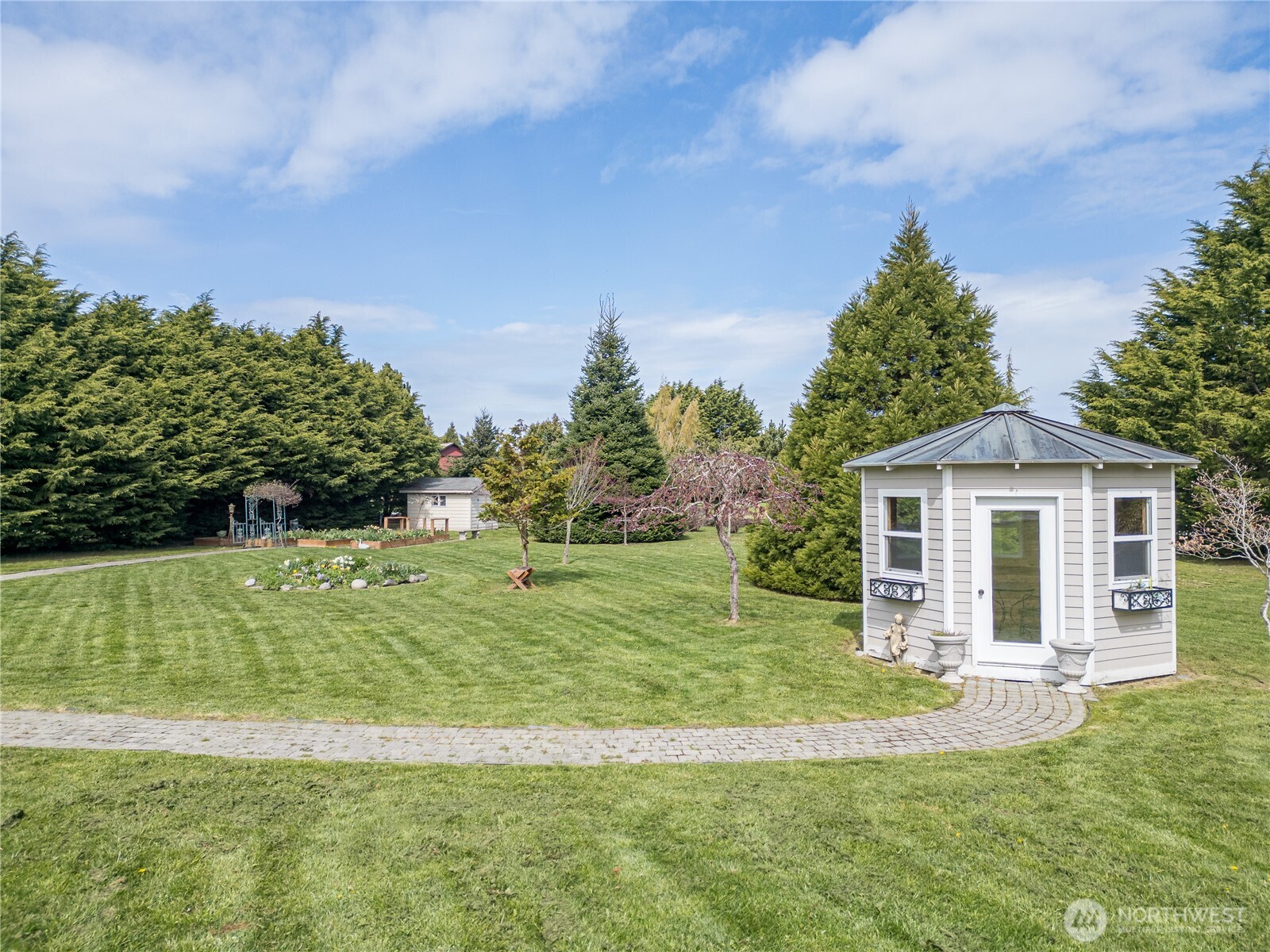 101 Buckhorn Road , Sequim, WA 98382