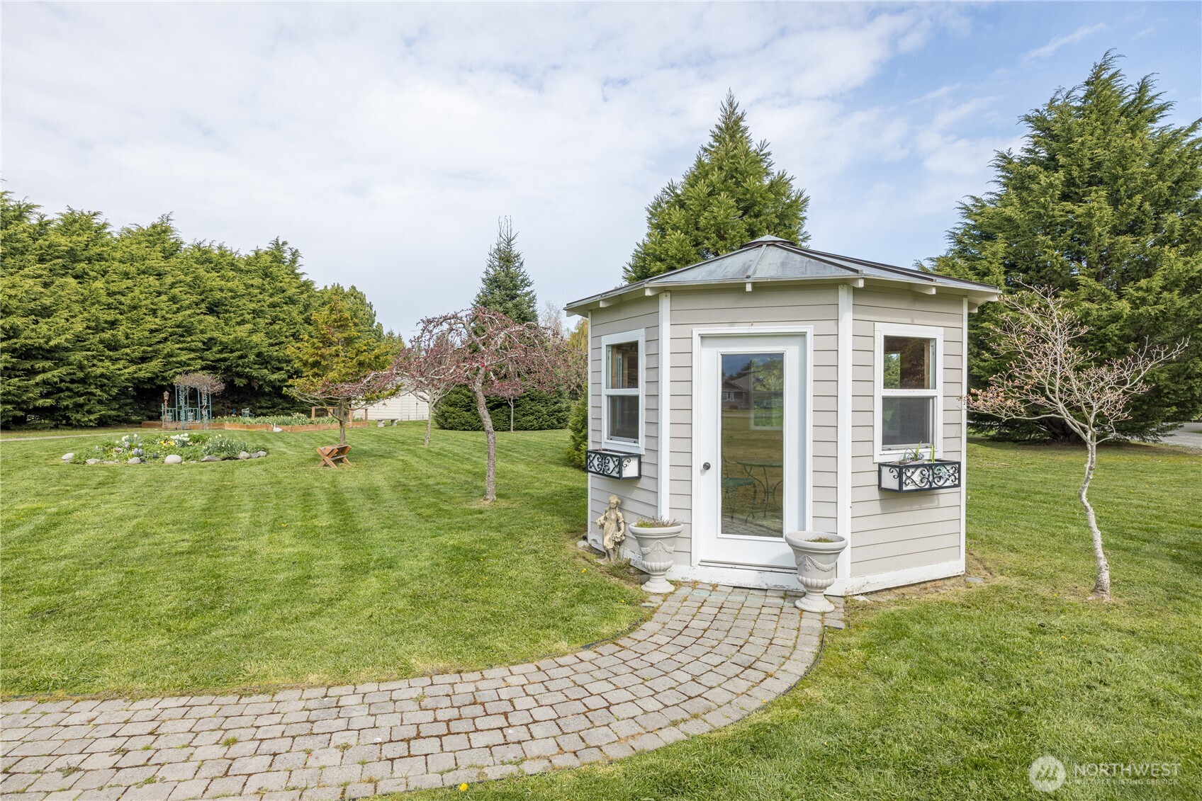 101 Buckhorn Road , Sequim, WA 98382