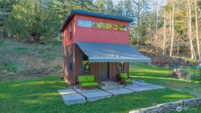 826 E Herron Blvd NW , Lakebay, WA 98349