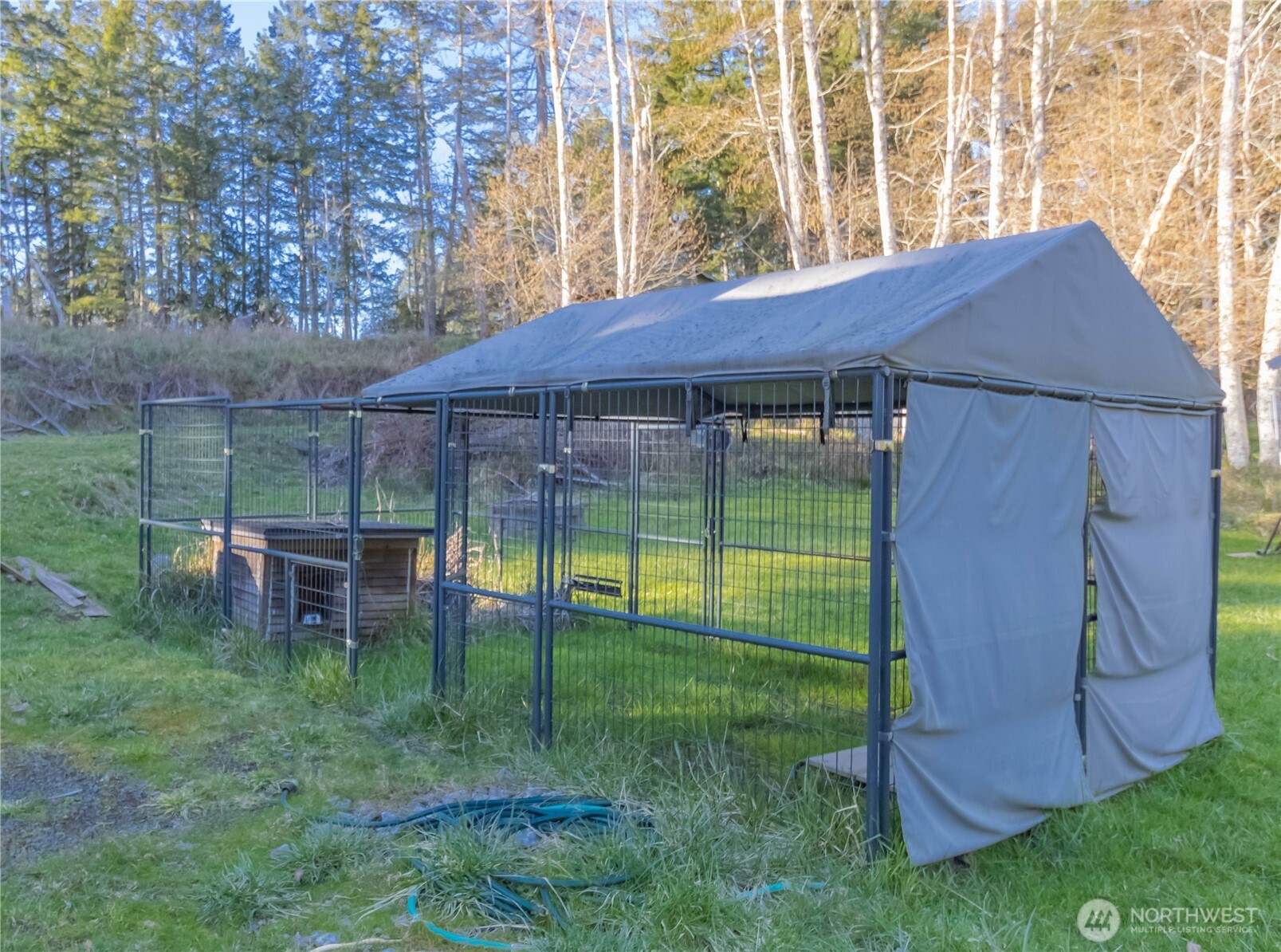 826 E Herron Blvd NW , Lakebay, WA 98349