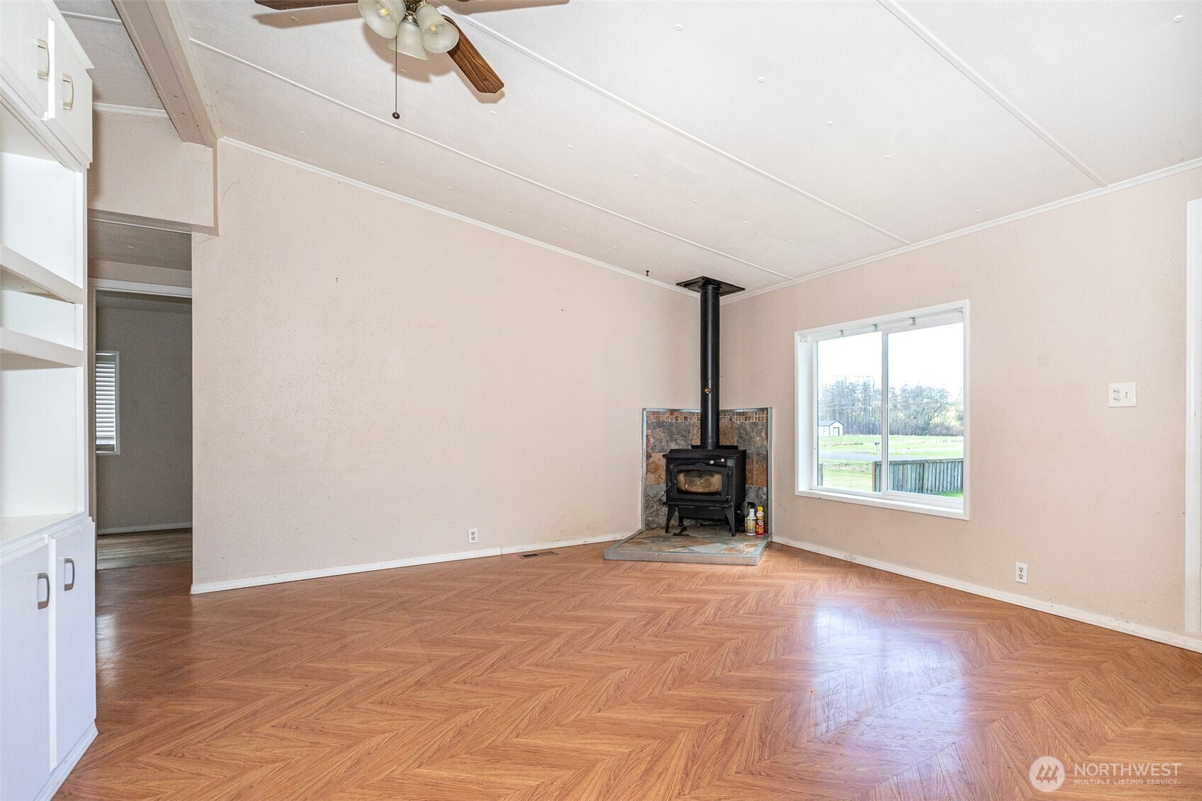 1002 Riepma Avenue , Oak Harbor, WA 98277