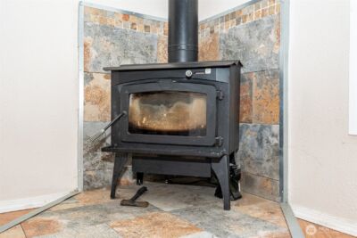 1002 Riepma Avenue , Oak Harbor, WA 98277 - Photo 3