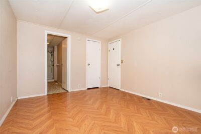 1002 Riepma Avenue , Oak Harbor, WA 98277 - Photo 5