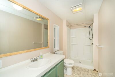 1002 Riepma Avenue , Oak Harbor, WA 98277 - Photo 9