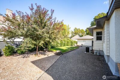 114 S Madison Street , Walla Walla, WA 99362 - Photo 32