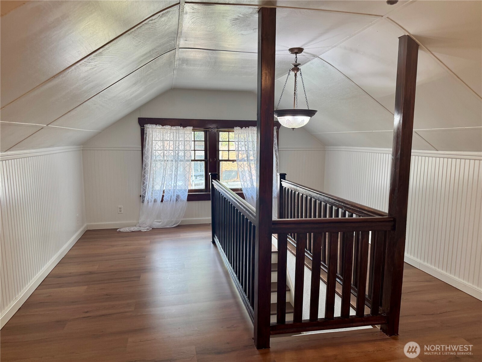 403 NW Main Avenue , Wilbur, WA 99185