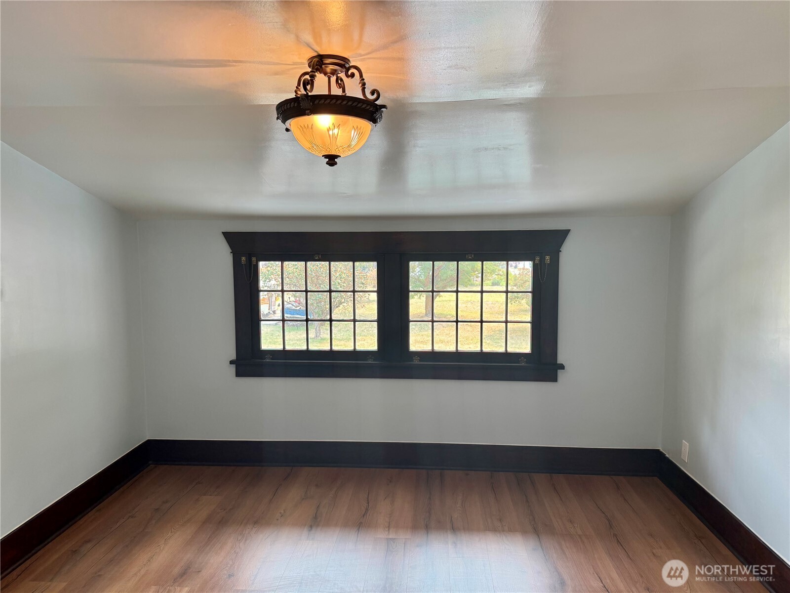 403 NW Main Avenue , Wilbur, WA 99185