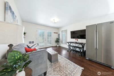 805 36th Street , Anacortes, WA 98221 - Photo 16
