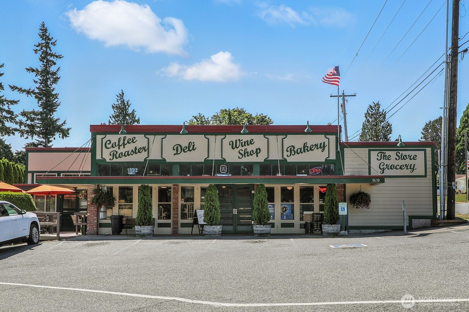 805 36th Street , Anacortes, WA 98221