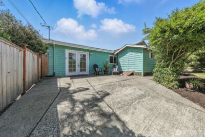 805 36th Street , Anacortes, WA 98221 - Photo 5