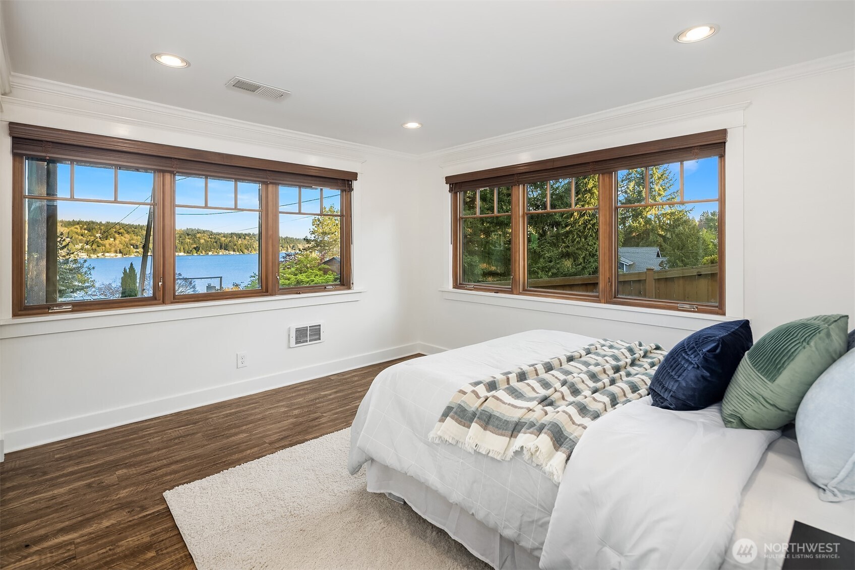 13048 42nd Avenue NE, Seattle, WA 98125