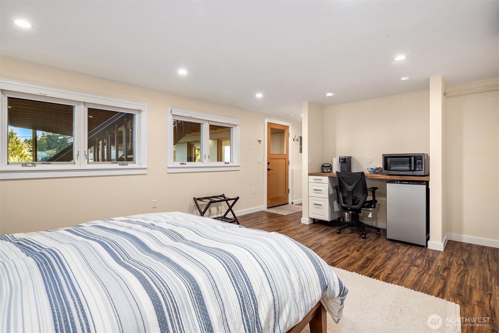 13048 42nd Avenue NE, Seattle, WA 98125