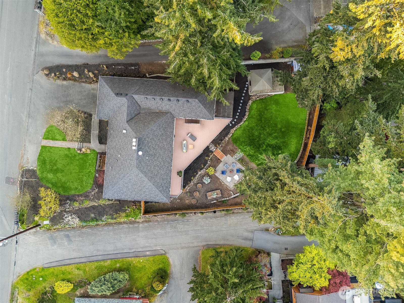 13048 42nd Avenue NE, Seattle, WA 98125