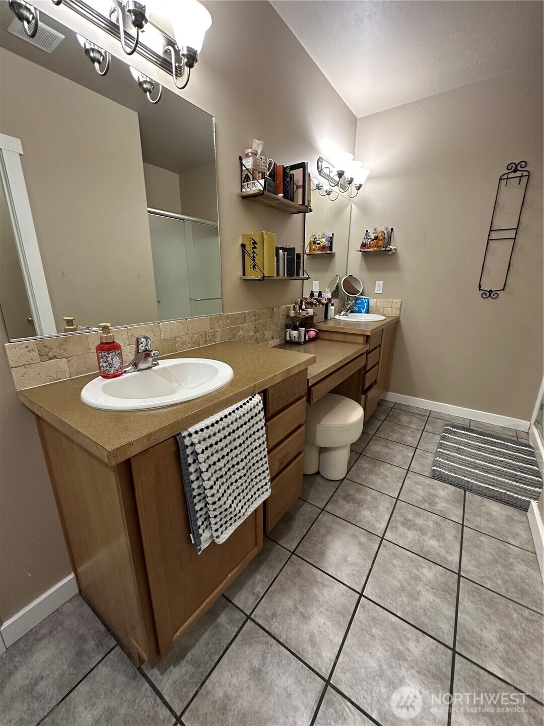 1324 E Polk Court , Moses Lake, WA 98837