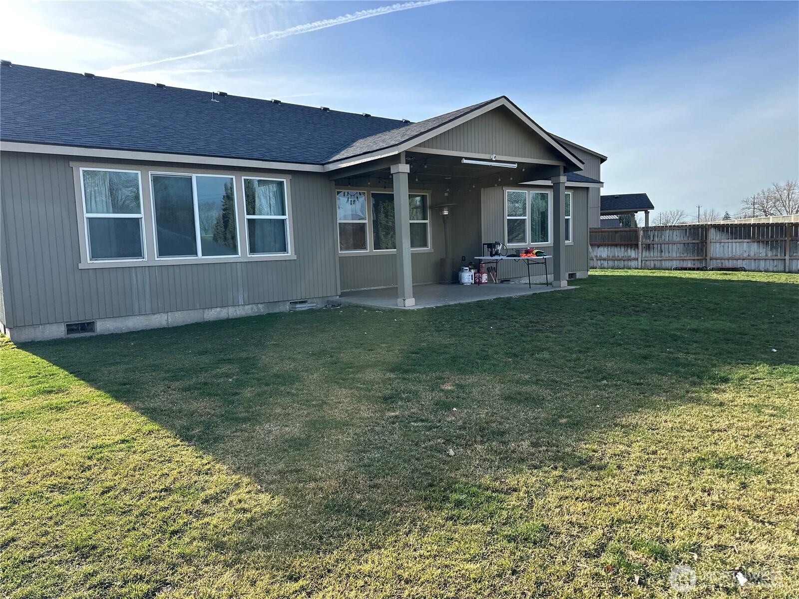 1324 E Polk Court , Moses Lake, WA 98837