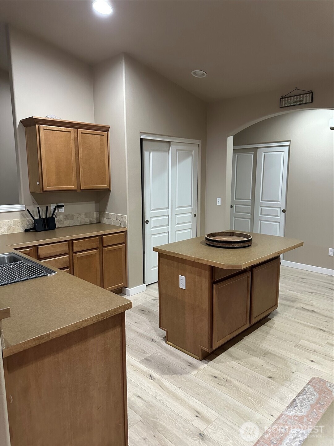 1324 E Polk Court , Moses Lake, WA 98837