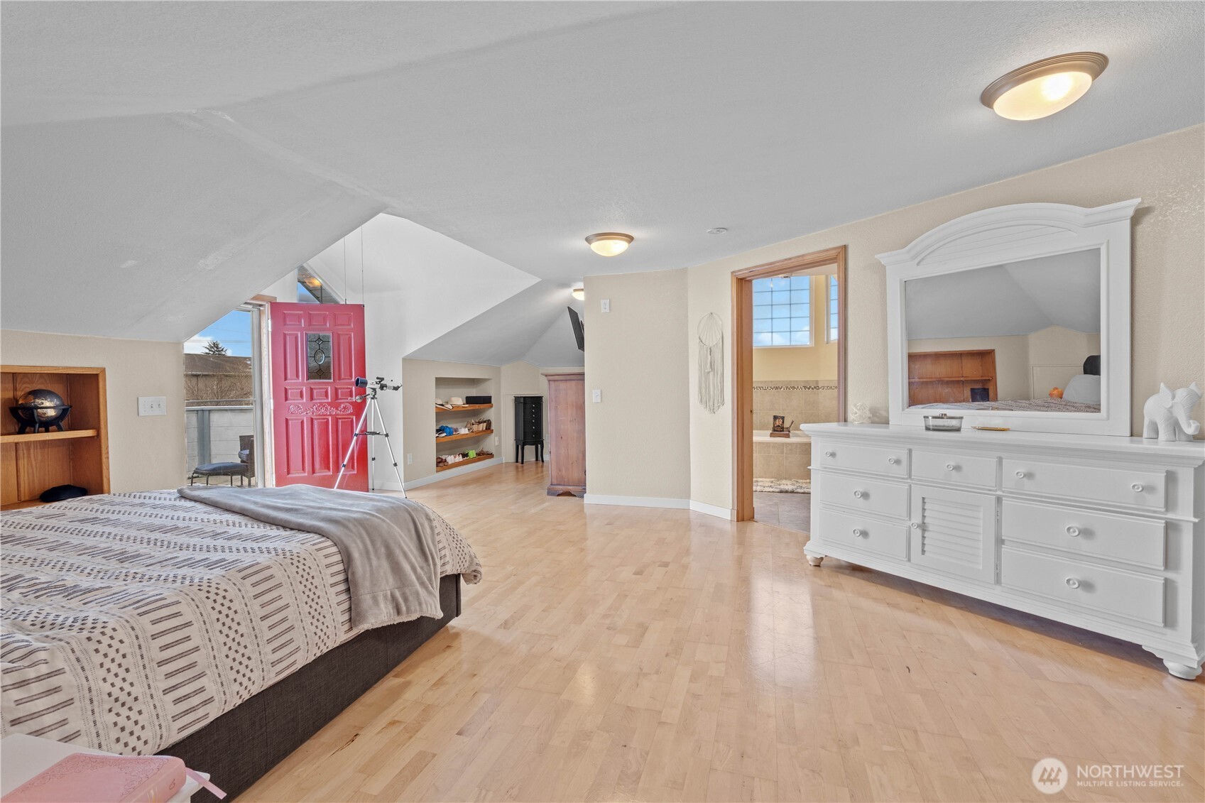 357 N Sylvia Street , Montesano, WA 98563