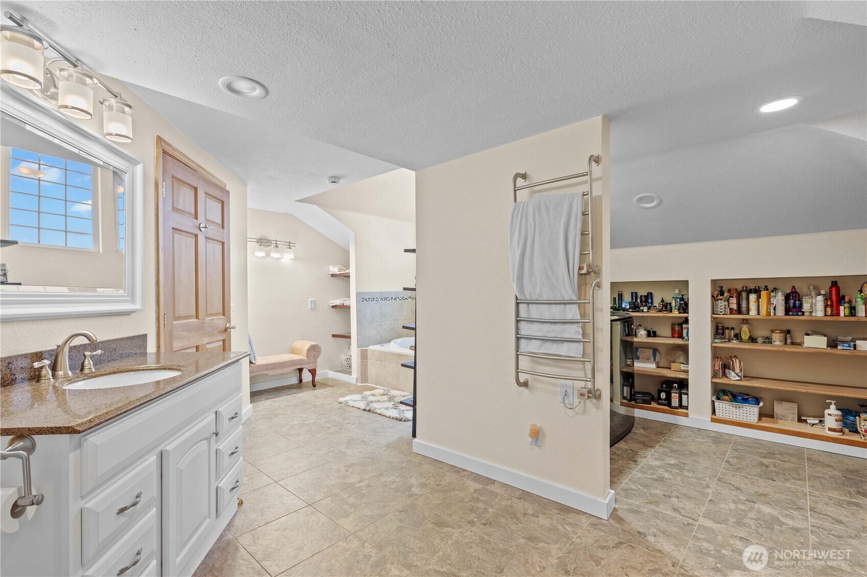 357 N Sylvia Street , Montesano, WA 98563