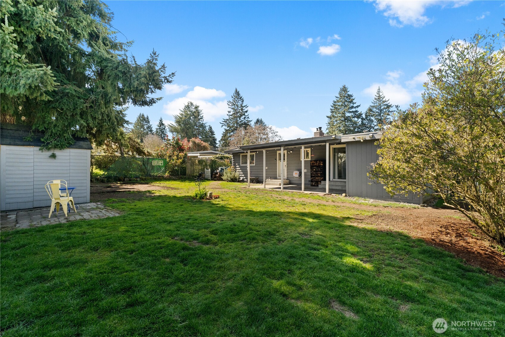 20220 8th Avenue S, Des Moines, WA 98198