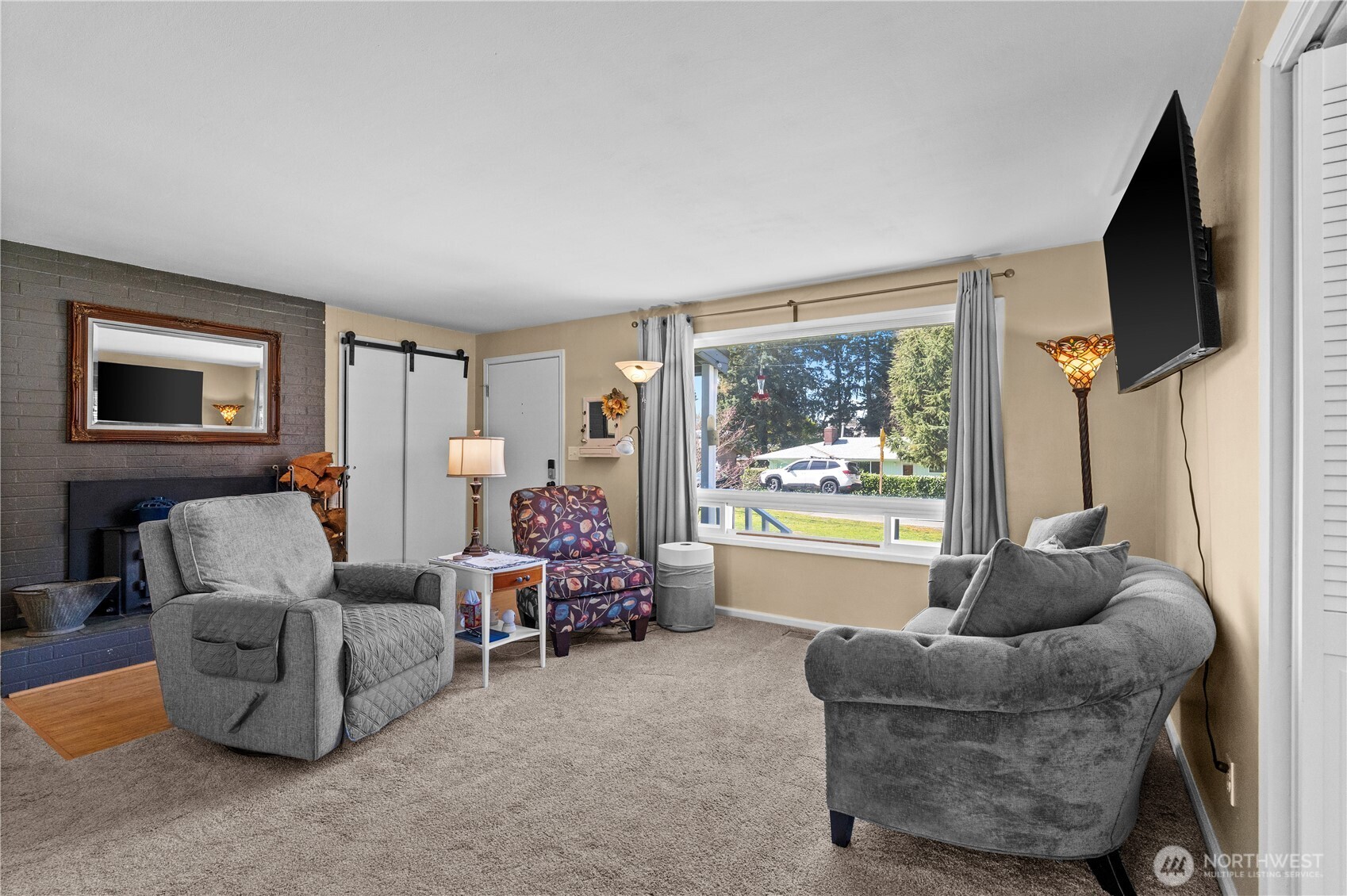 20220 8th Avenue S, Des Moines, WA 98198