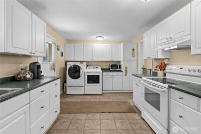 20220 8th Avenue S, Des Moines, WA 98198 - Photo 9