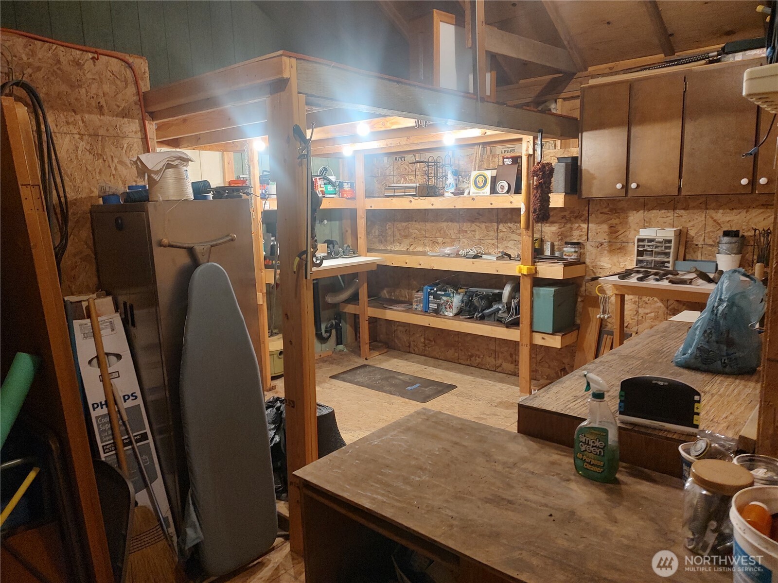 450 N Duckabush Drive E, Hoodsport, WA 98548