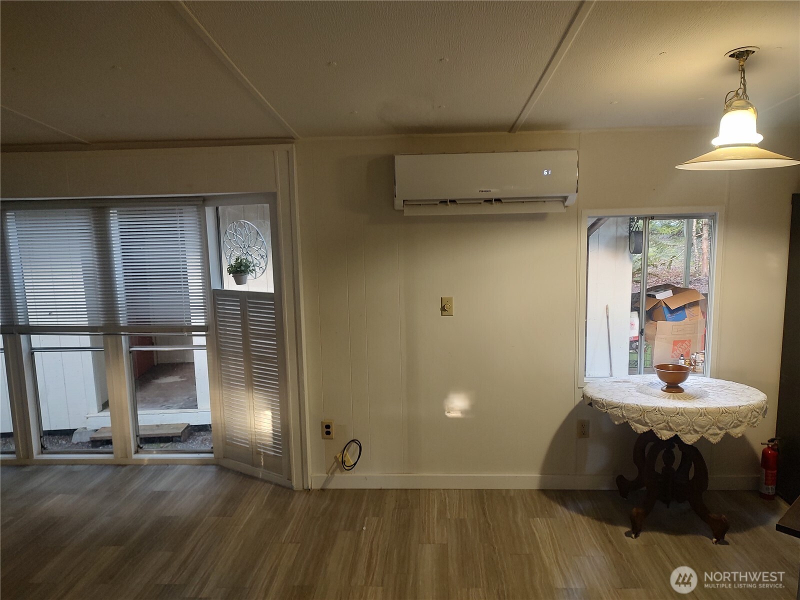 450 N Duckabush Drive E, Hoodsport, WA 98548