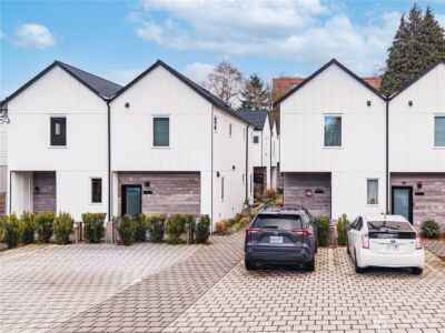 10350 Wallingford Avenue N #B, Seattle, WA 98133-9440 - Photo 1