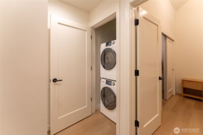 10350 Wallingford Avenue N #B, Seattle, WA 98133-9440 - Photo 18