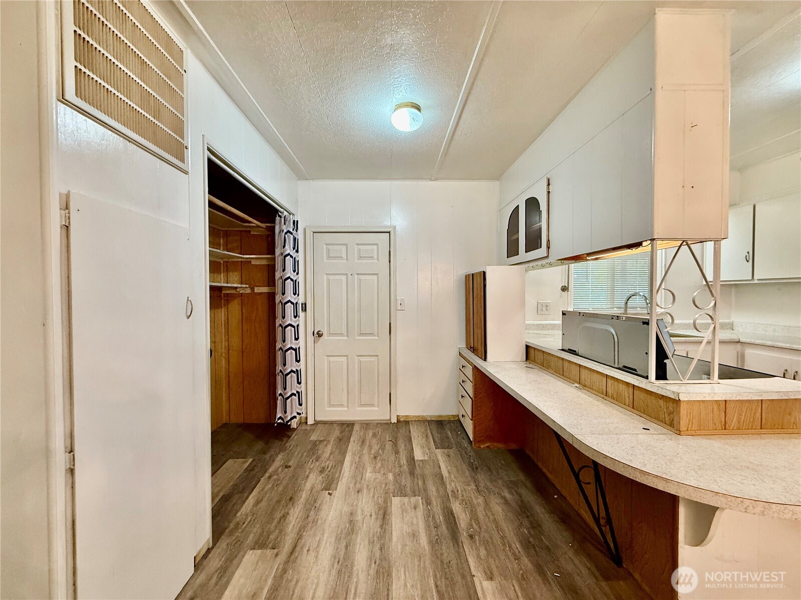 3909 E Fourth Plain Boulevard , Vancouver, WA 98661