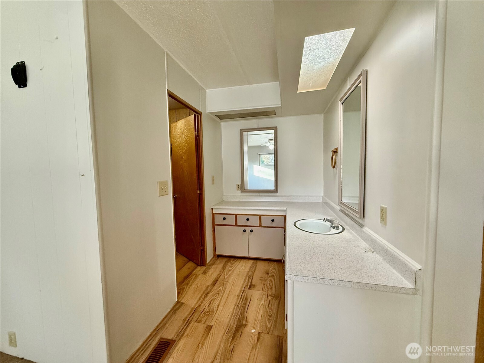 3909 E Fourth Plain Boulevard , Vancouver, WA 98661