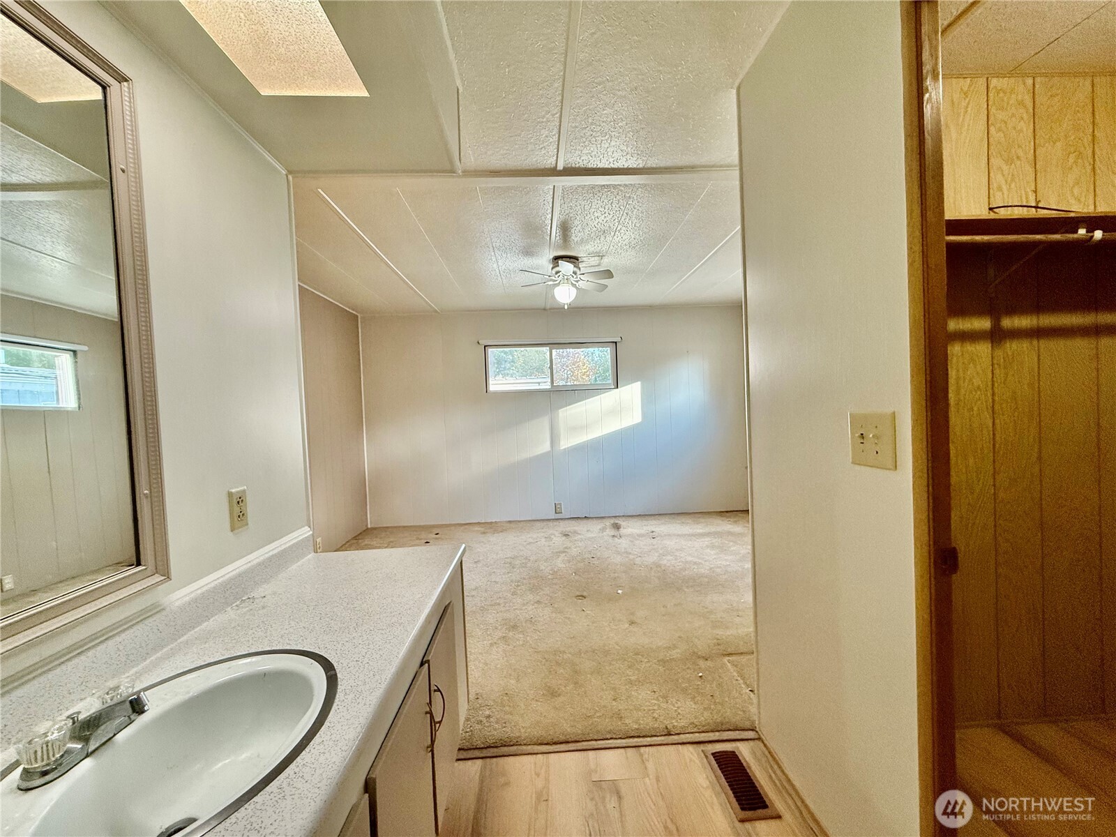 3909 E Fourth Plain Boulevard , Vancouver, WA 98661