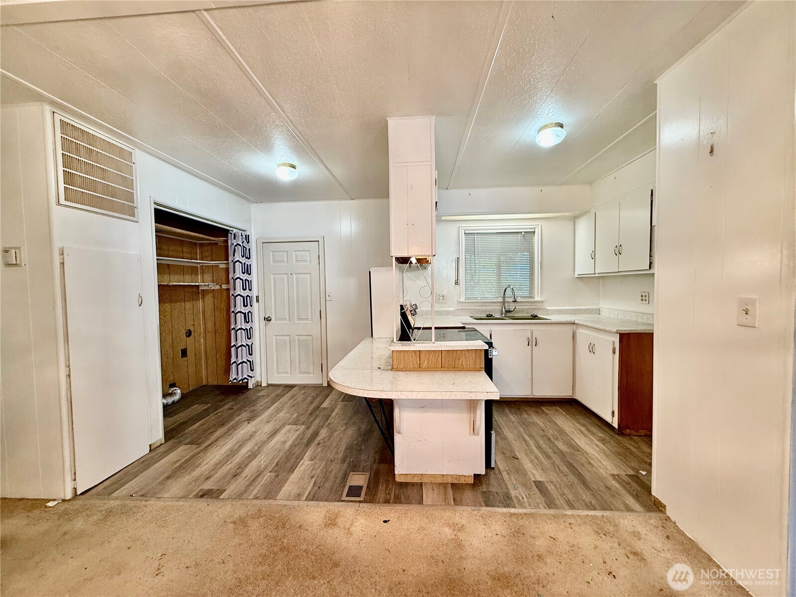 3909 E Fourth Plain Boulevard , Vancouver, WA 98661