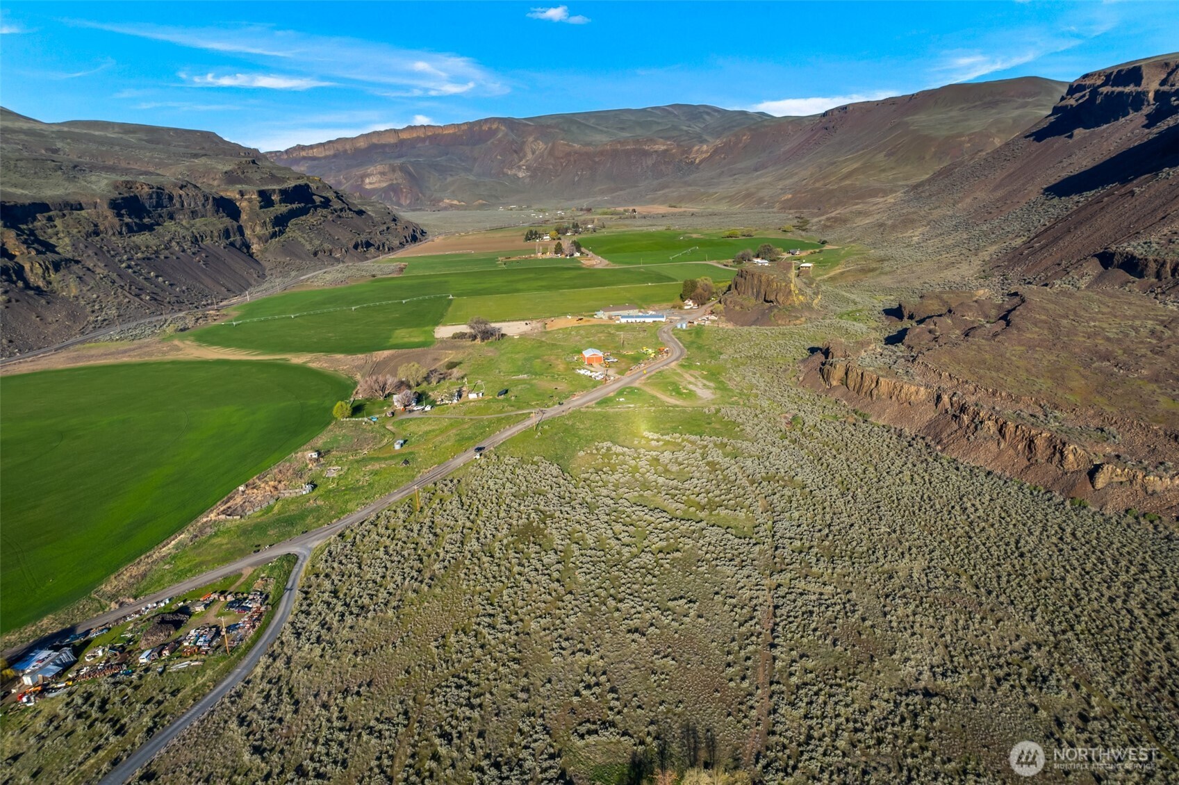 131 Wagon Road , Palisades, WA 98845