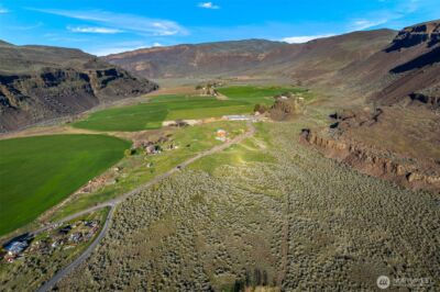 131 Wagon Road , Palisades, WA 98845 - Photo 3