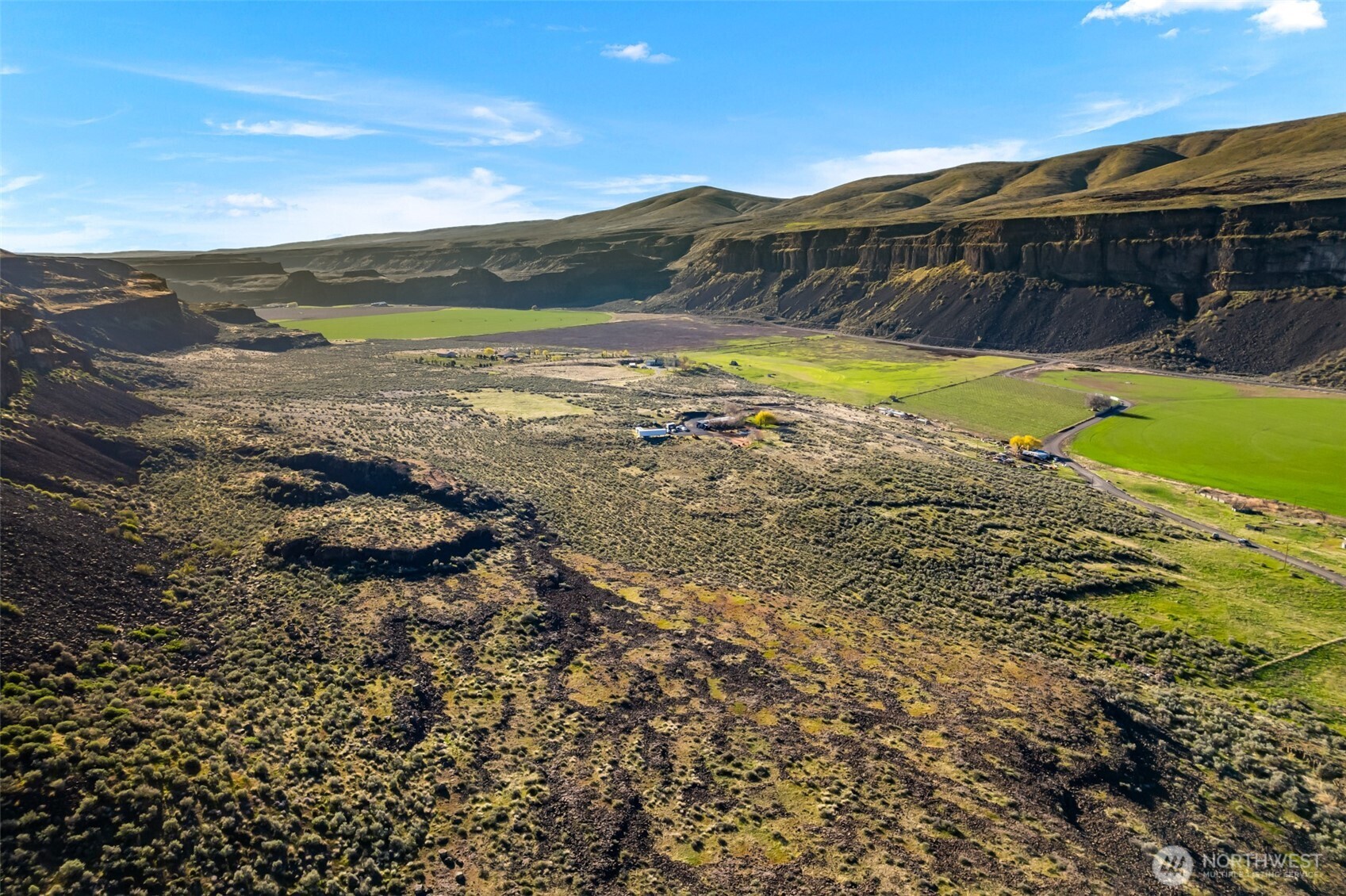 131 Wagon Road , Palisades, WA 98845