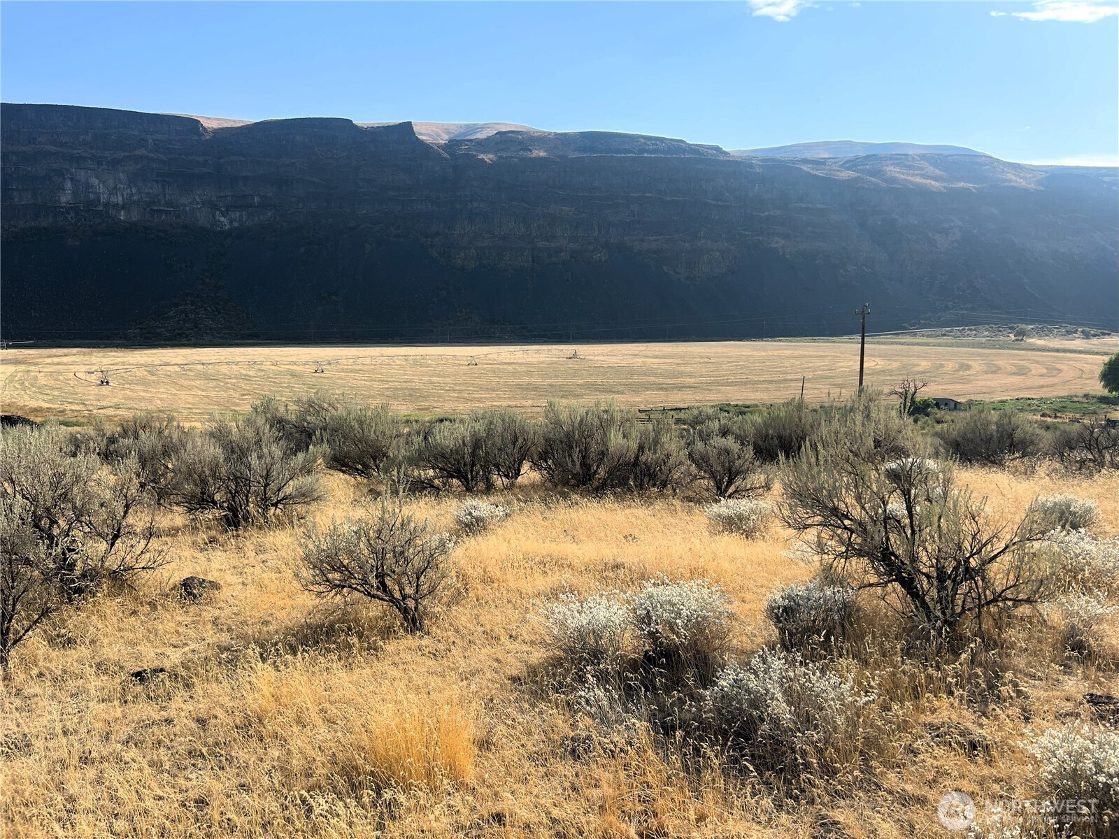 131 Wagon Road , Palisades, WA 98845