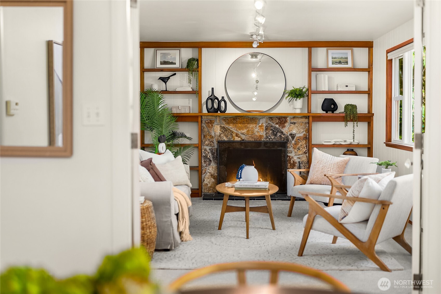 6490 NE Dapple Court , Bainbridge Island, WA 98110