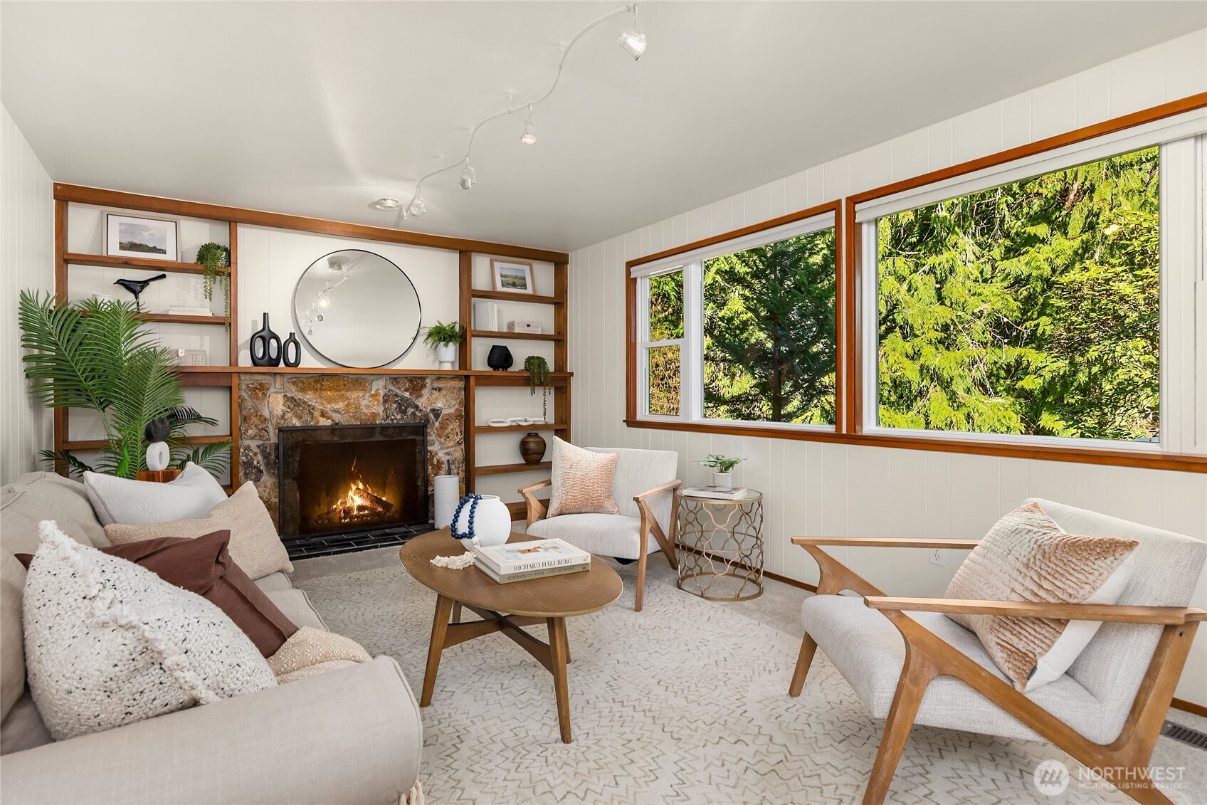 6490 NE Dapple Court , Bainbridge Island, WA 98110