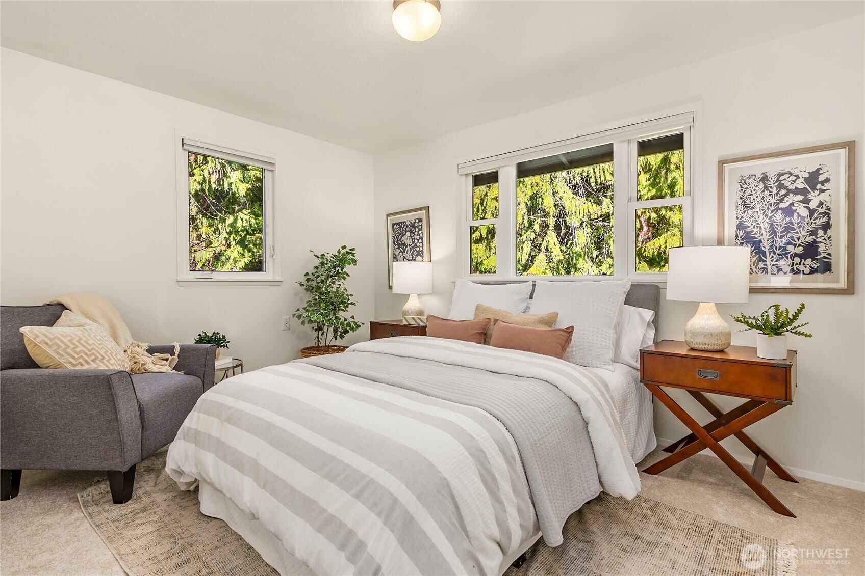 6490 NE Dapple Court , Bainbridge Island, WA 98110