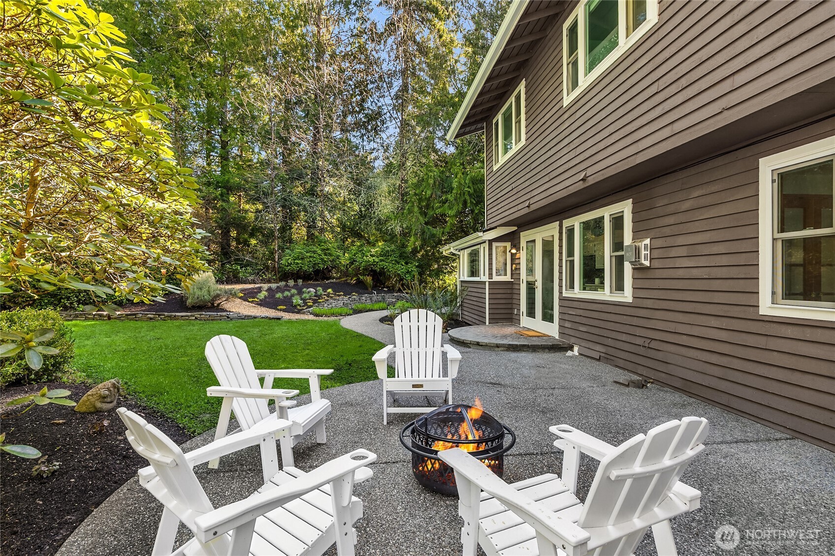 6490 NE Dapple Court , Bainbridge Island, WA 98110