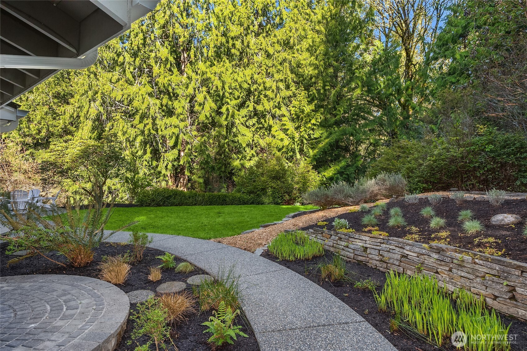 6490 NE Dapple Court , Bainbridge Island, WA 98110