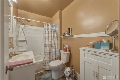 117 W Richmond Avenue , Dayton, WA 99328 - Photo 8