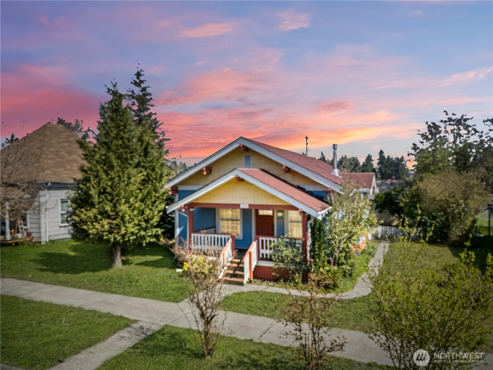 1014 B Street , Centralia, WA 98531