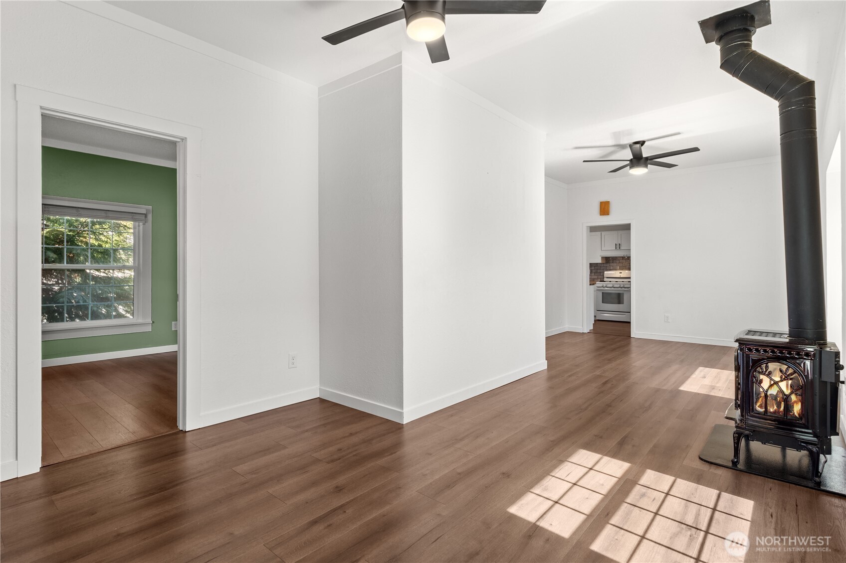 1014 B Street , Centralia, WA 98531