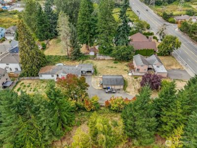 13041 & 13045 SE 208th Street , Kent, WA 98031 - Photo 18