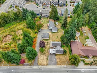 13041 & 13045 SE 208th Street , Kent, WA 98031 - Photo 10
