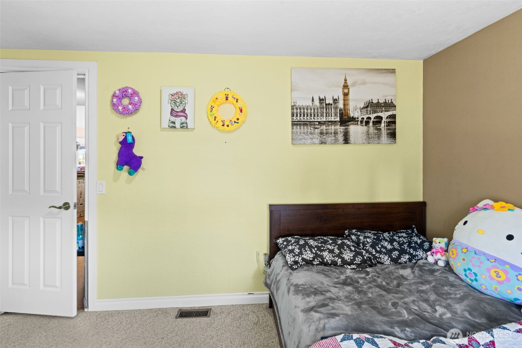 15410 SE 272nd Street ##16, Kent, WA 98042